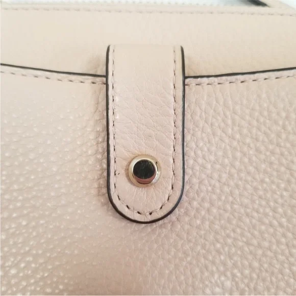 Kate Spade small tab crossbody NWT - Picture 6 of 15